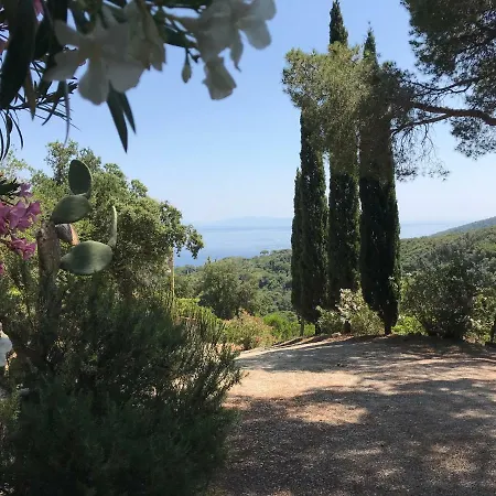Holiday home Straccoligno *